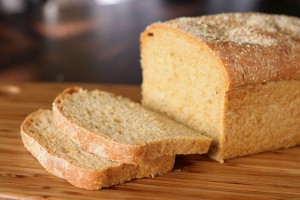 Anadama_bread_(1)